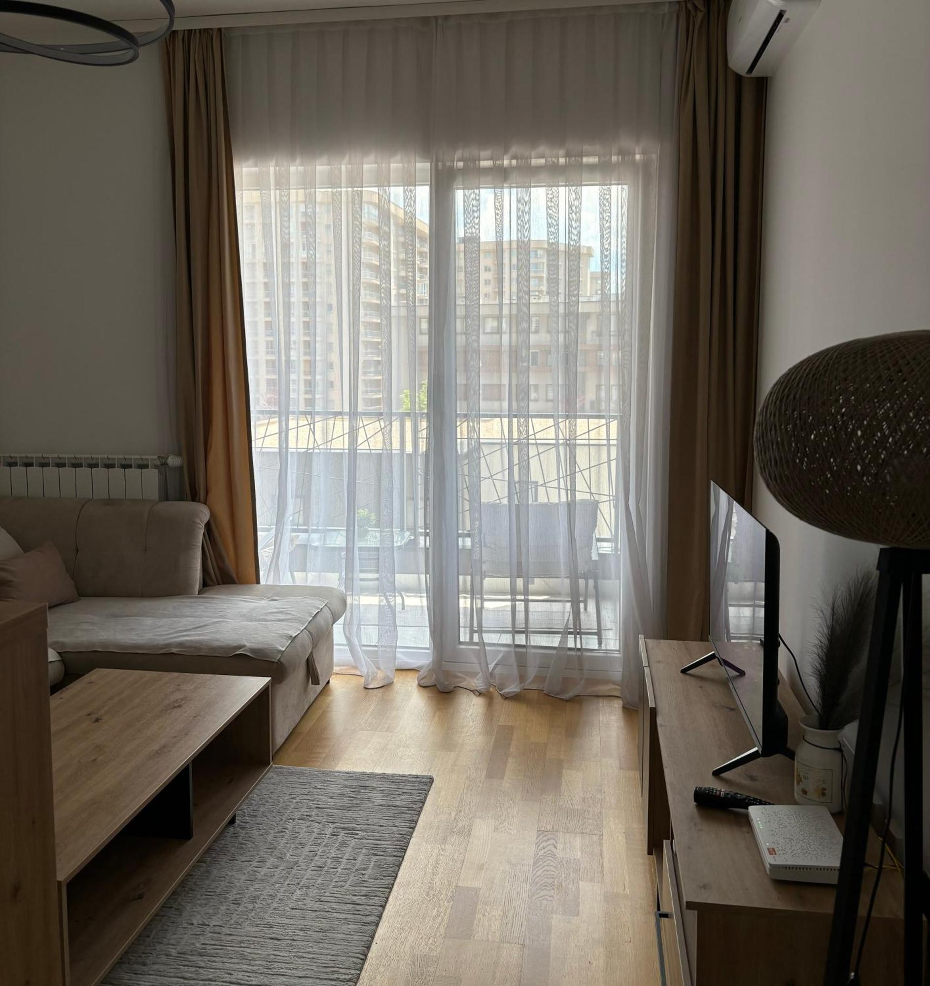 Apartman Bulevar Apartment